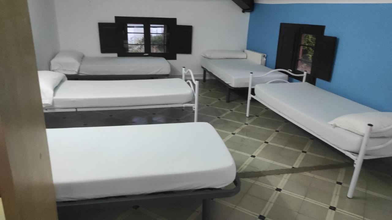 Can Rabassa Hostel Vallromanes Buitenkant foto